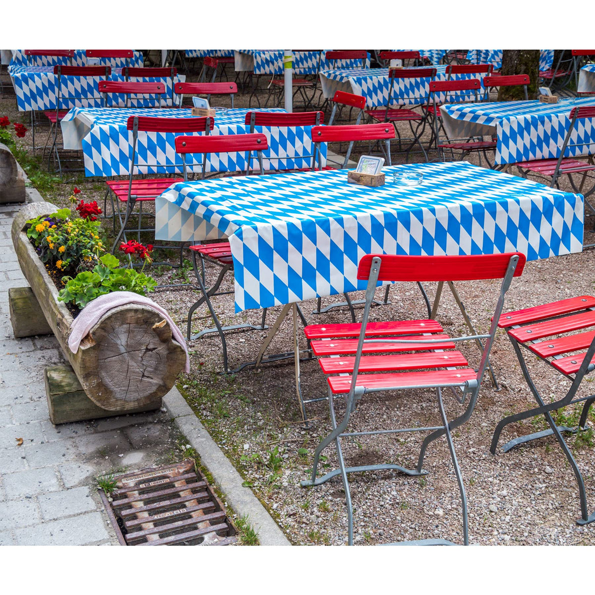 Seasons Stars SSDecor Oktoberfest Tablecloth 3 Pieces, Blue White Check Oktoberfest Tablecloth, Plastic German Oktoberfest Bavarian Table Cover for Oktoberfest Party Decorations Supplies